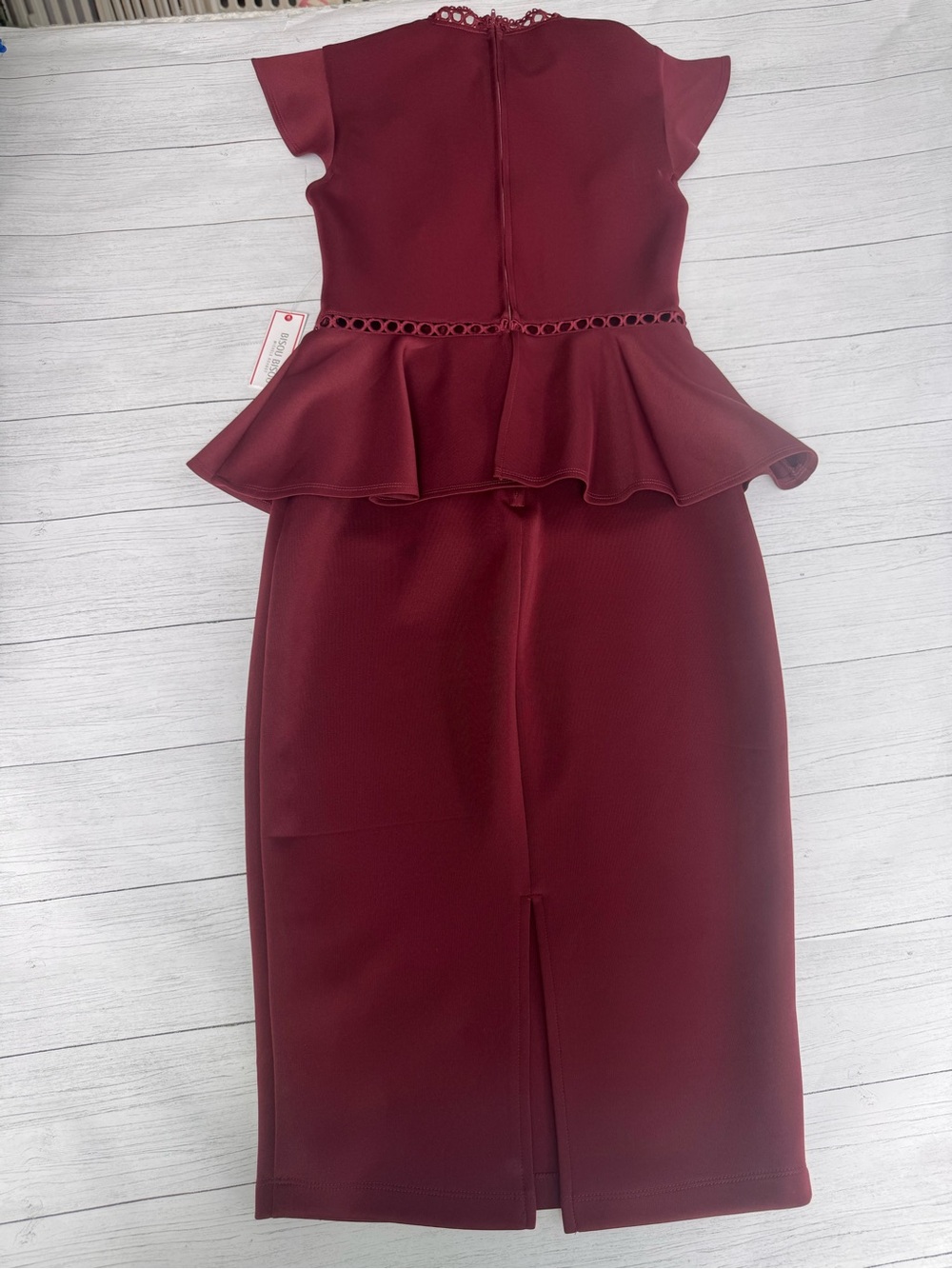 Bisou Bisou Michele Bohbot Burgundy Peplum Sheath Dress NWT Size 4 Cocktail - Picture 17 of 17